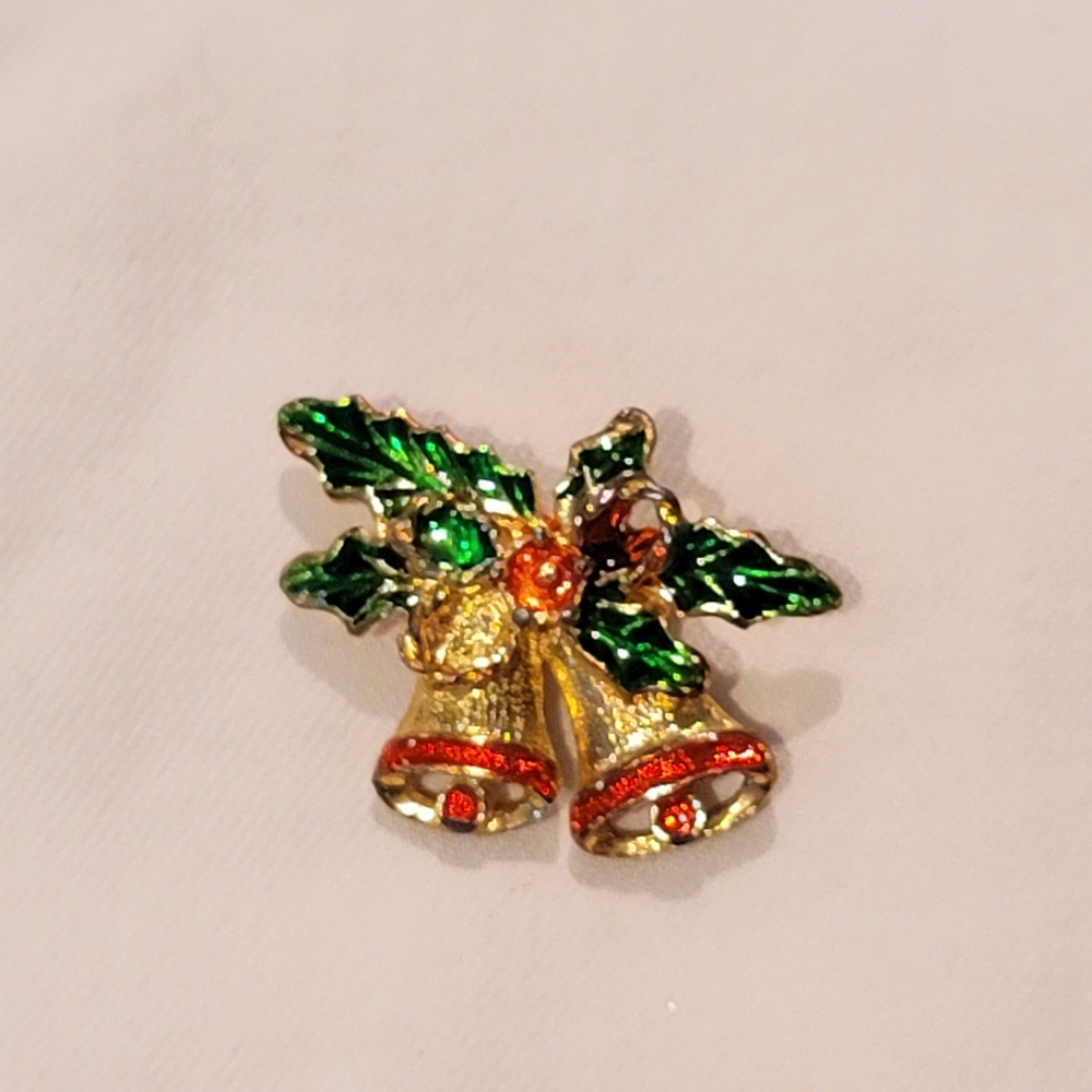 🎄🔔 Christmas bells pin.